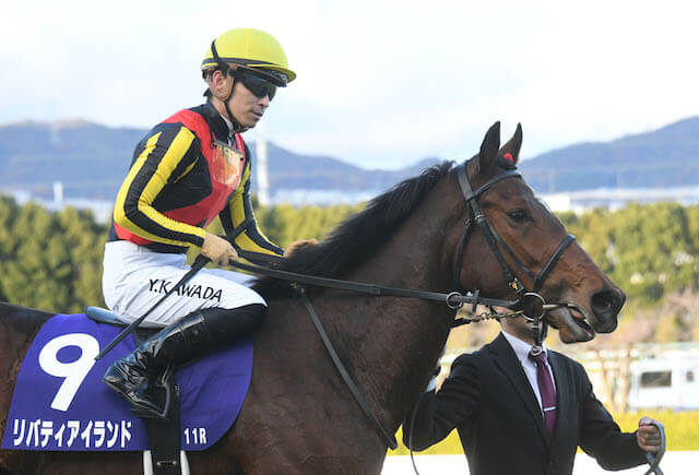 リバティアイランドの騎手は川田将雅